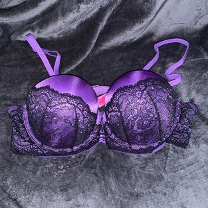 ✨LA SENZA PURPLE W/ BLACK LACE PUSH-UP BRA - SIZE: US 36B